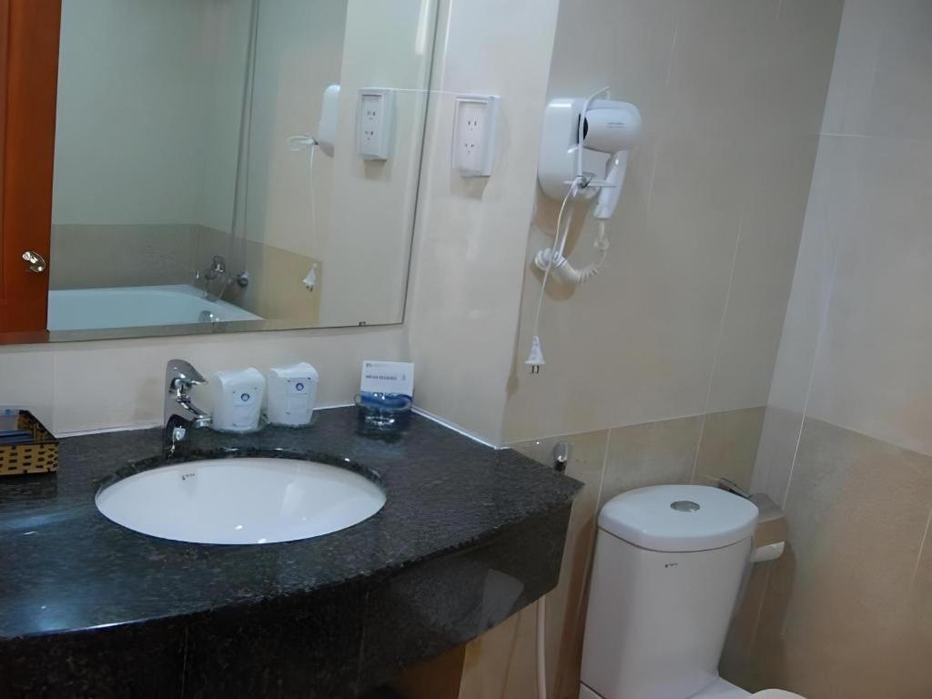 Hoa Binh - Rach Gia Resort Екстер'єр фото